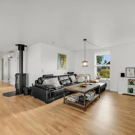 Aleida - 100m To The Fjord By Interhome